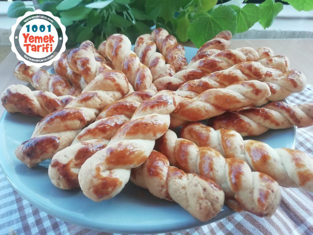nefis Tuzlu Kurabiye Tarifi-pastane kurabiyesi-nasıl yapılır-kaç kalori