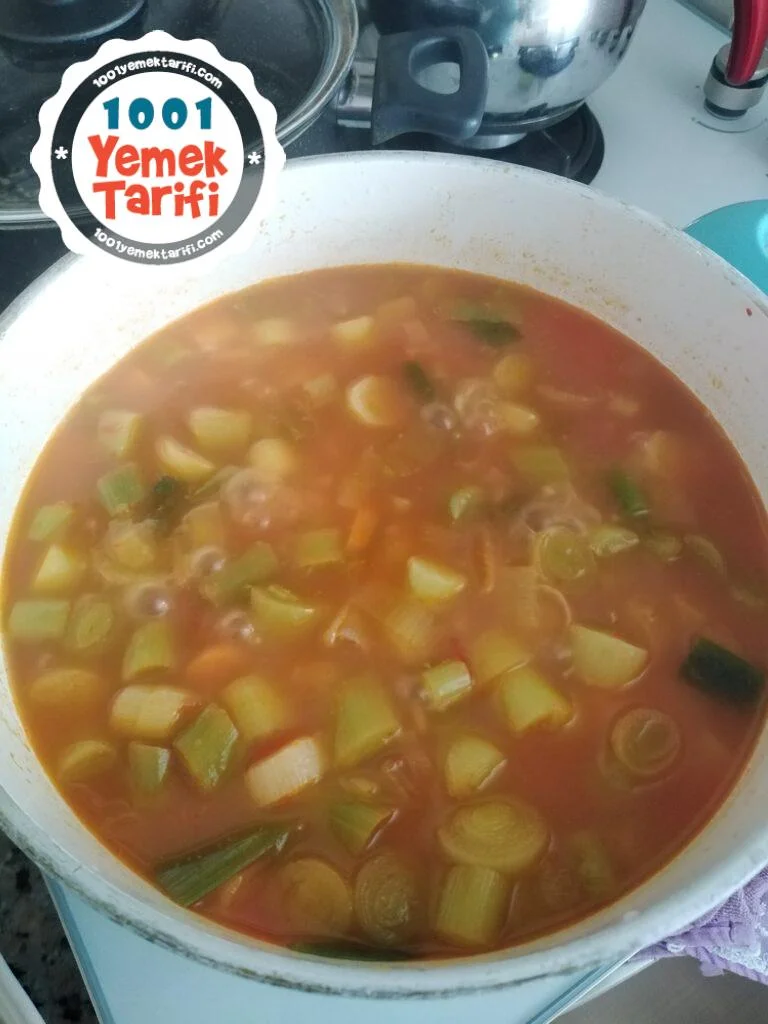 Pırasa Yemeği Nasıl Yapılır