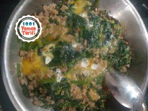 Kıymalı yumurtalı ıspanak tarifi