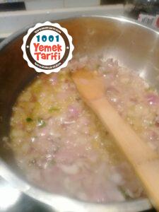 Bulgurlu Ispanak Yemeği