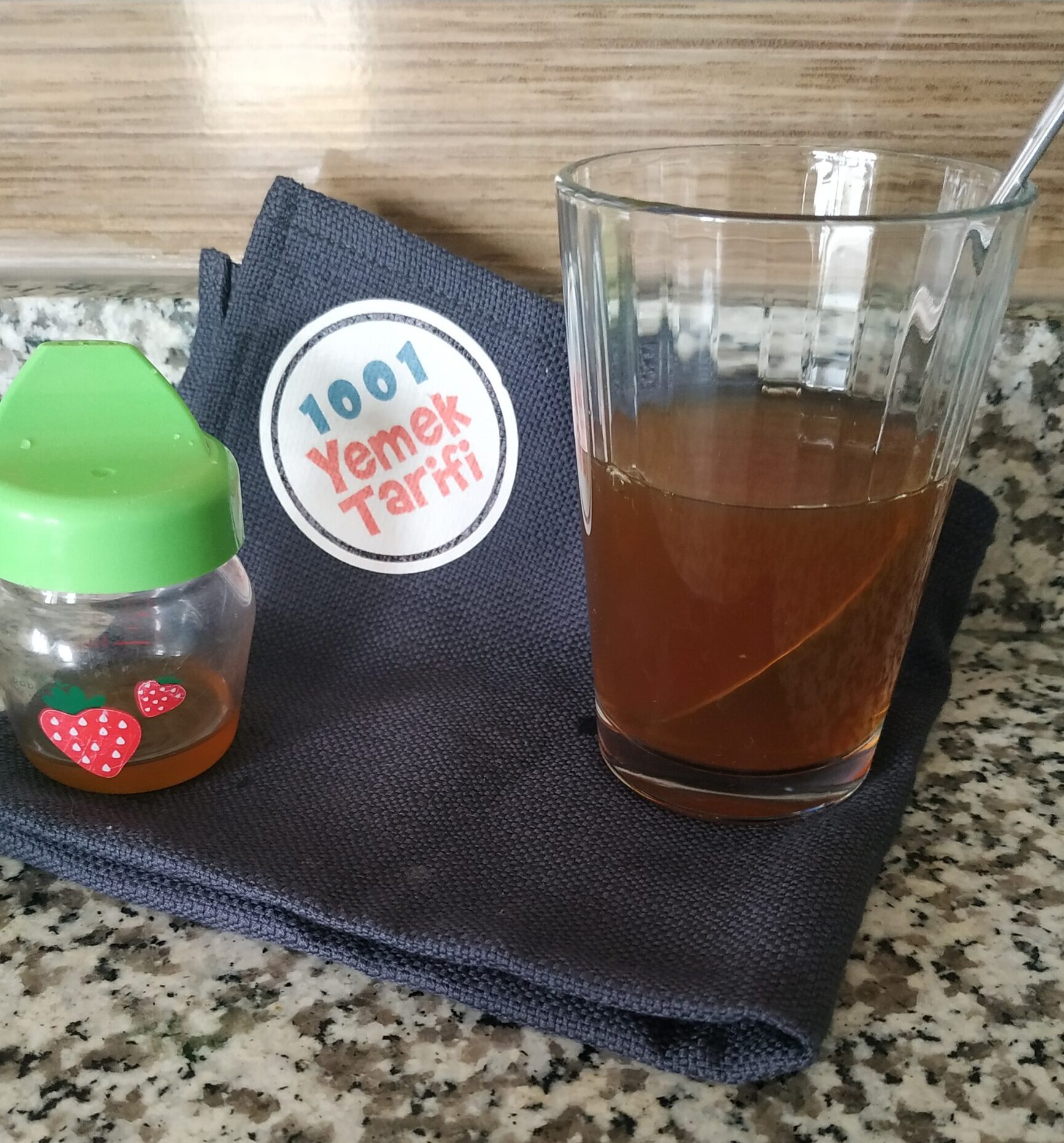 0-1 Yaş Bebeklere Öksürük Şurubu Tarifi