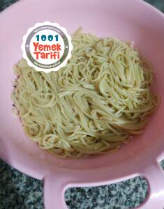 Kıymalı Spagetti Tarifi