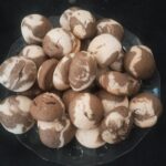 İki Renkli Kurabiye Tarifi: Sade ve Kakaolu