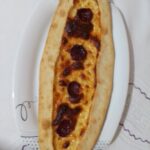 Sucuklu Pide Tarifi