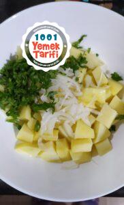 Kolay Patates Salatası