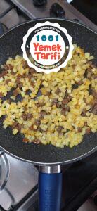 Kahvaltılık Patatesli Sucuklu Omlet