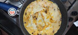 Kahvaltılık Patatesli Sucuklu Omlet