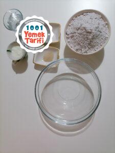 Kolay Mor Ekmek Tarifi