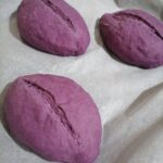 Kolay Mor Ekmek Tarifi