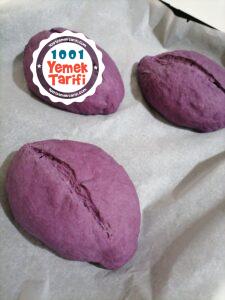 Kolay Mor Ekmek Tarifi