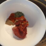 Güveç sosu için malzemeler