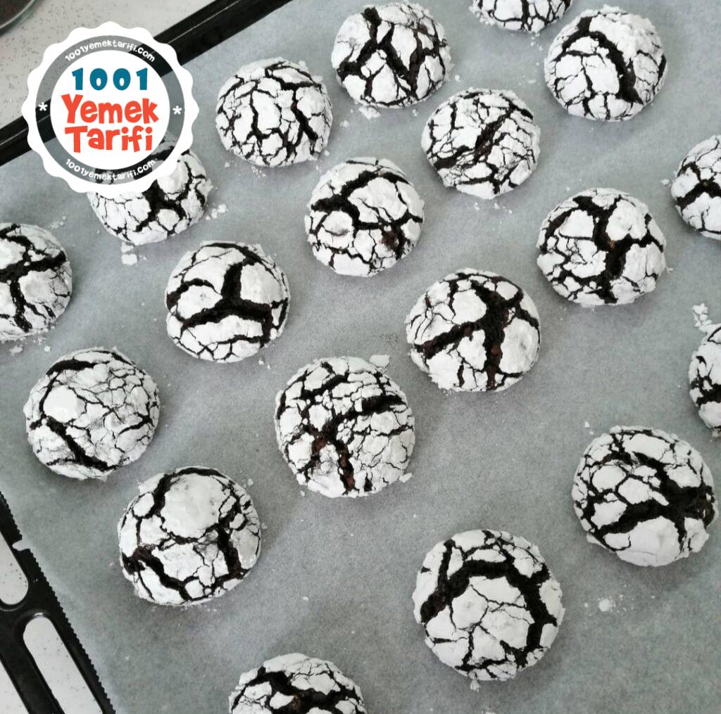 Kakaolu Çatlak Kurabiye Tarifi