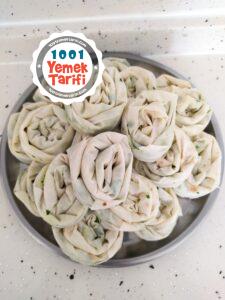 Ispanaklı Börek nasıl yapılır