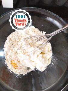 Erişteli Etli Yoğurtlu Çorba