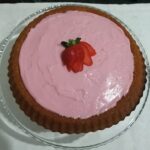Çilekli Tart Kek Tarifi