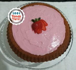 Çilekli Tart Kek