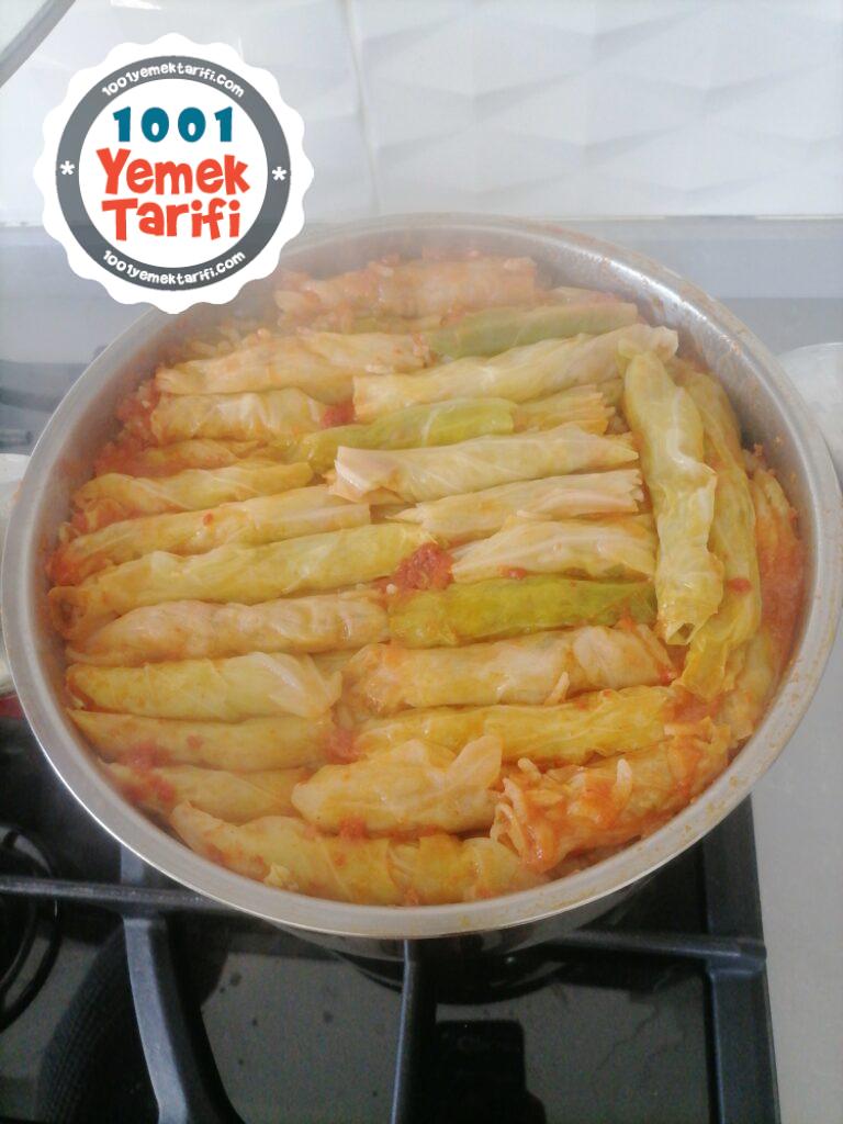 Lahana Sarması Nasıl Yapılır