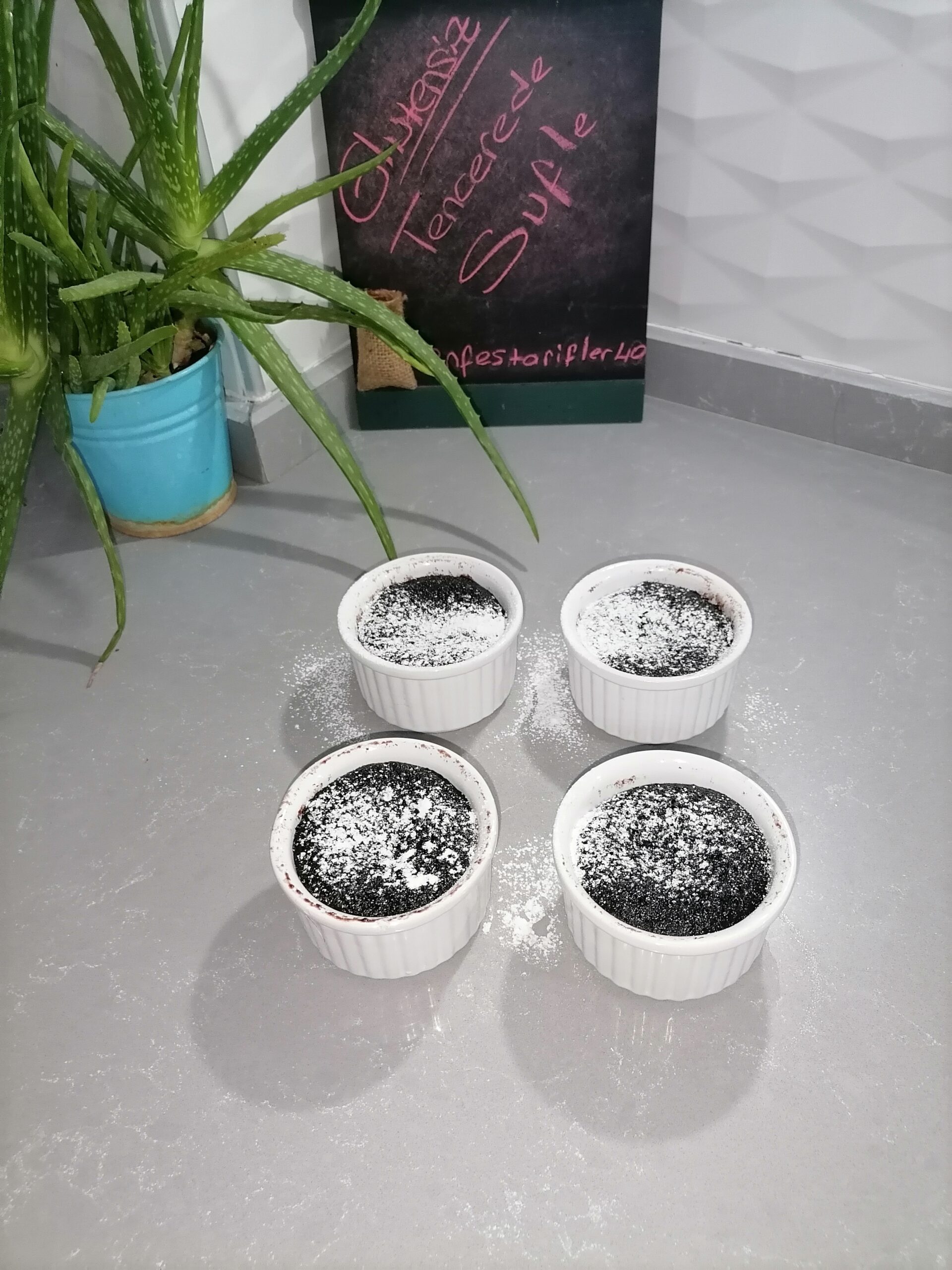 Tencerede Glutensiz Sufle Tarifi