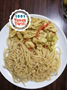 Köri Soslu Tavuk Tarifi