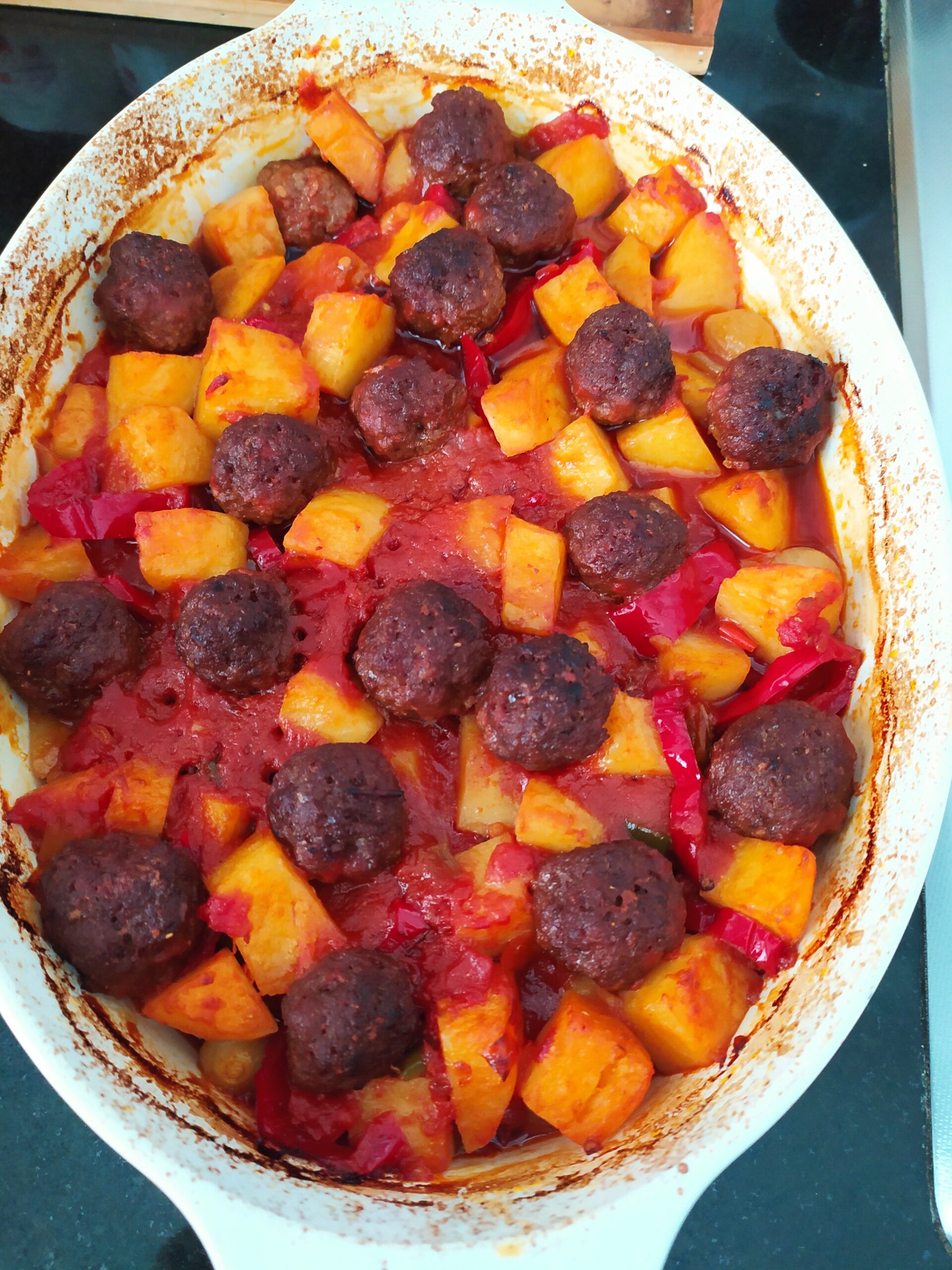 Köfteli Patates Nasıl Yapılır
