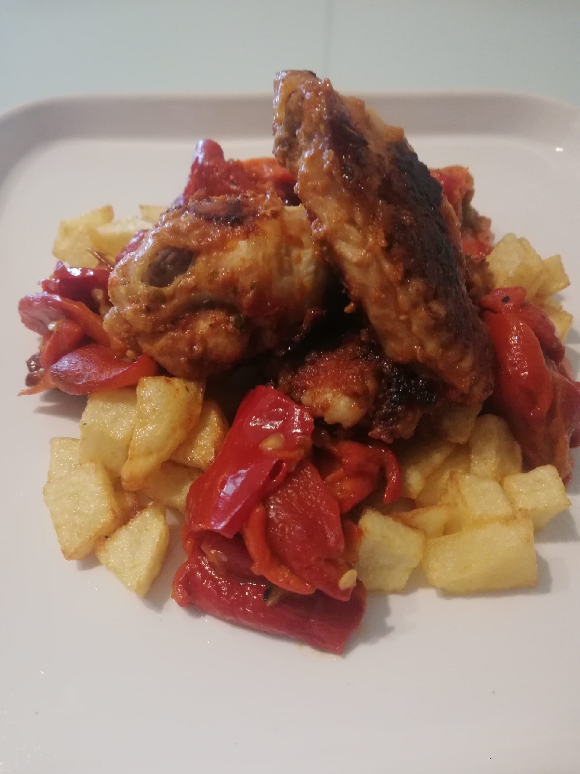 Enfes Soslu Tavuk Kanat