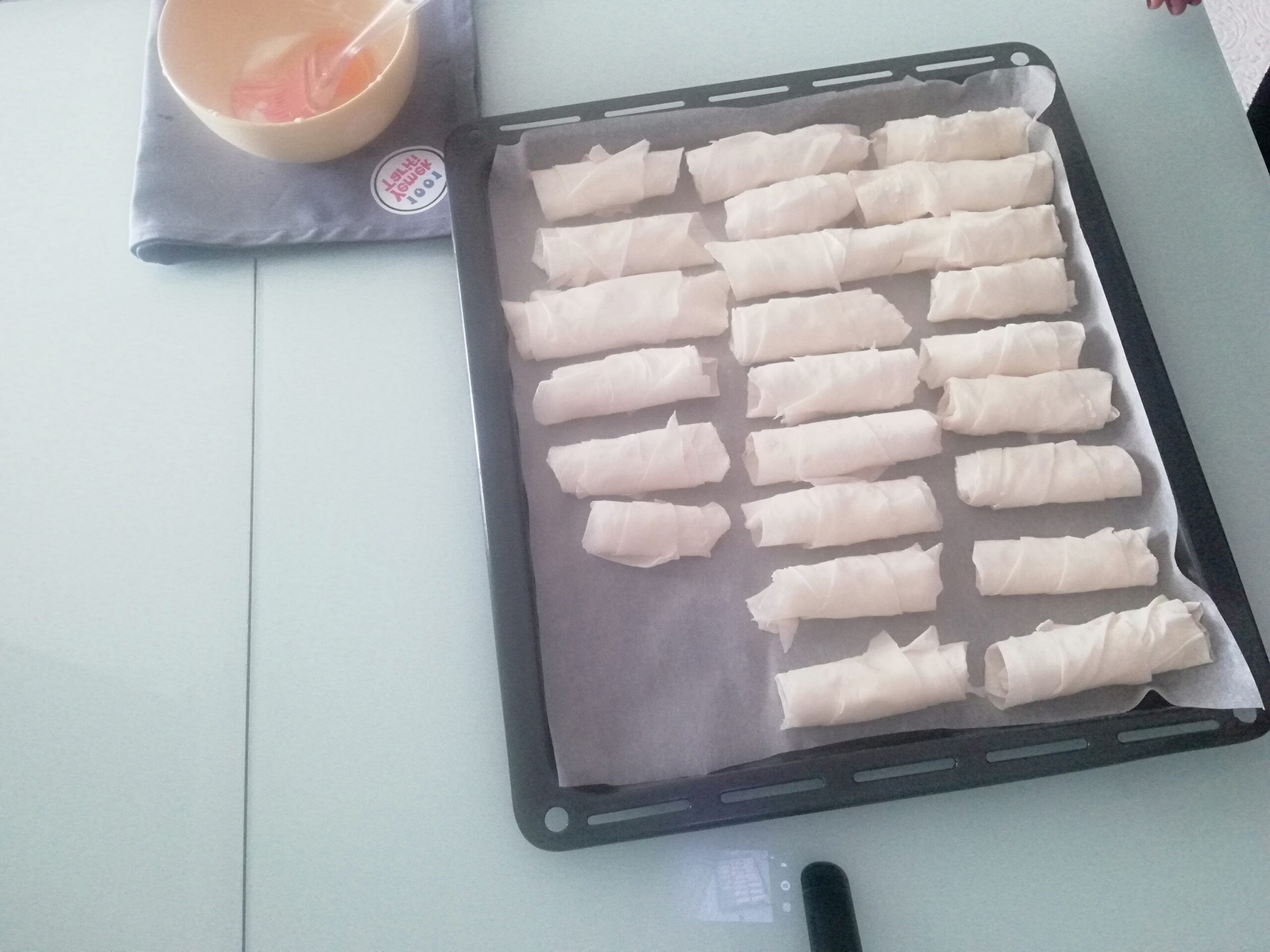 Yufkayla Peynirli Börek Tarifi