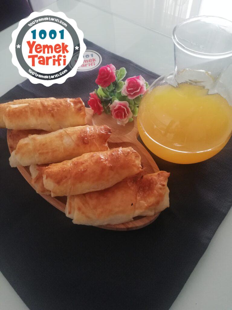 Hazır Yufkayla Peynirli Börek