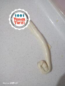 Pırasalı Börek nasıl yapılır