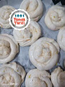 el açması Pırasalı Börek nasıl yapılır