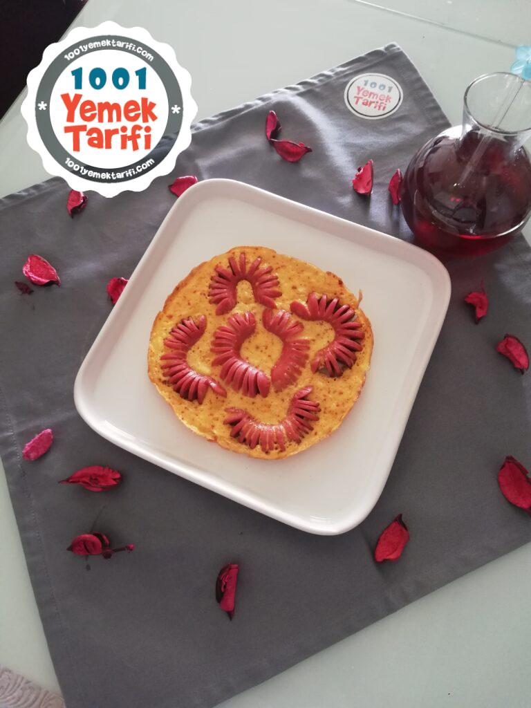 Sosisli Omlet Nasıl Yapılır