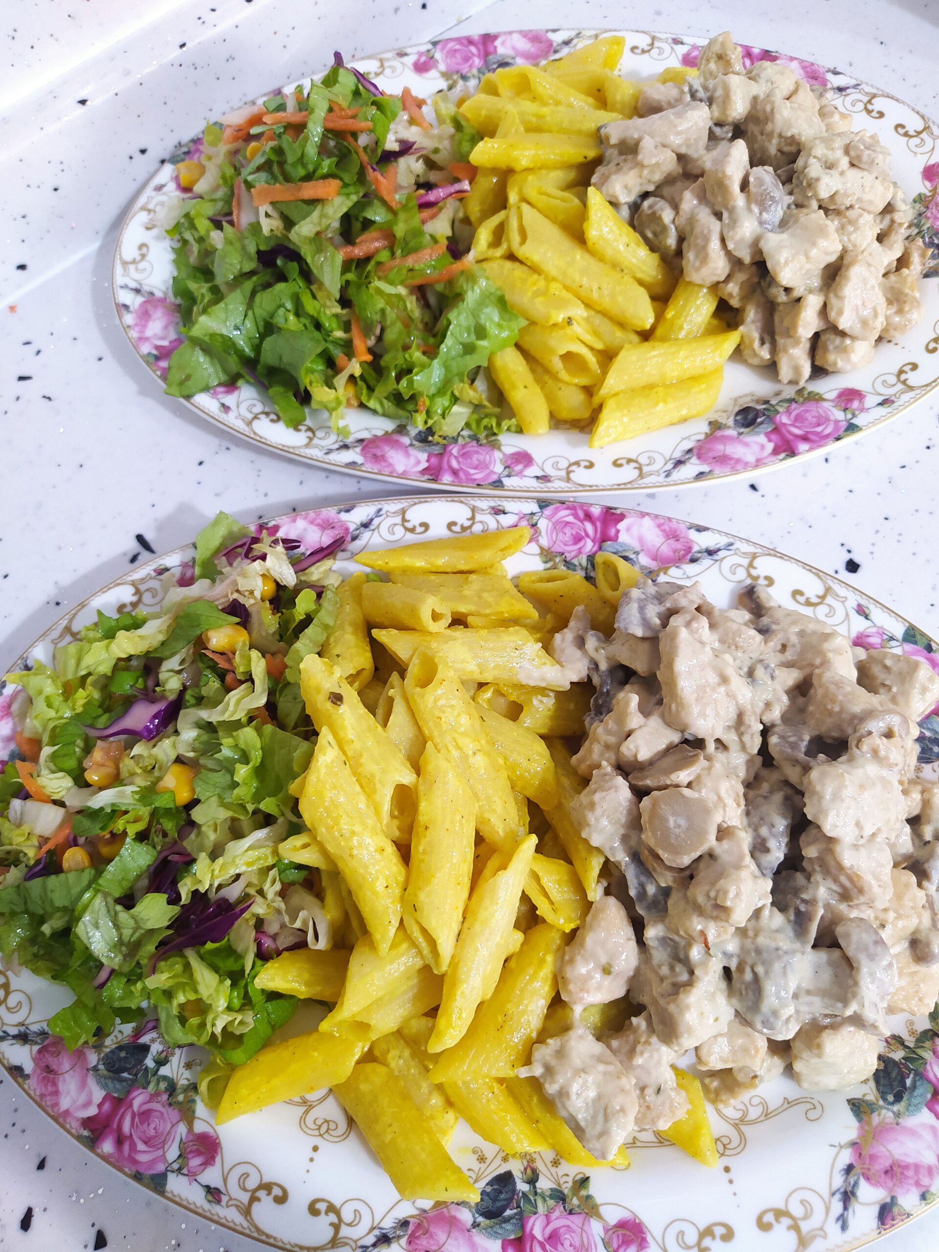 Tavuk Dünyası Menüsü: Mantarlı Körili Tavuk Tarifi