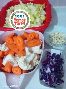 Kütür Kütür Tam Ölçülü Karışık Turşu Tarifi