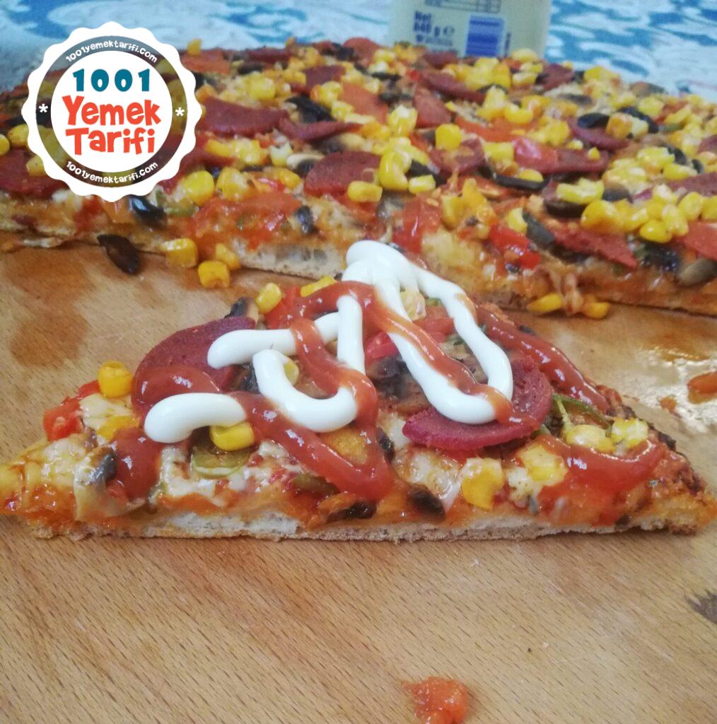 Kolay Pizza Tarifi