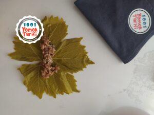 Zeytinyağlı Yaprak Sarması Tarifi