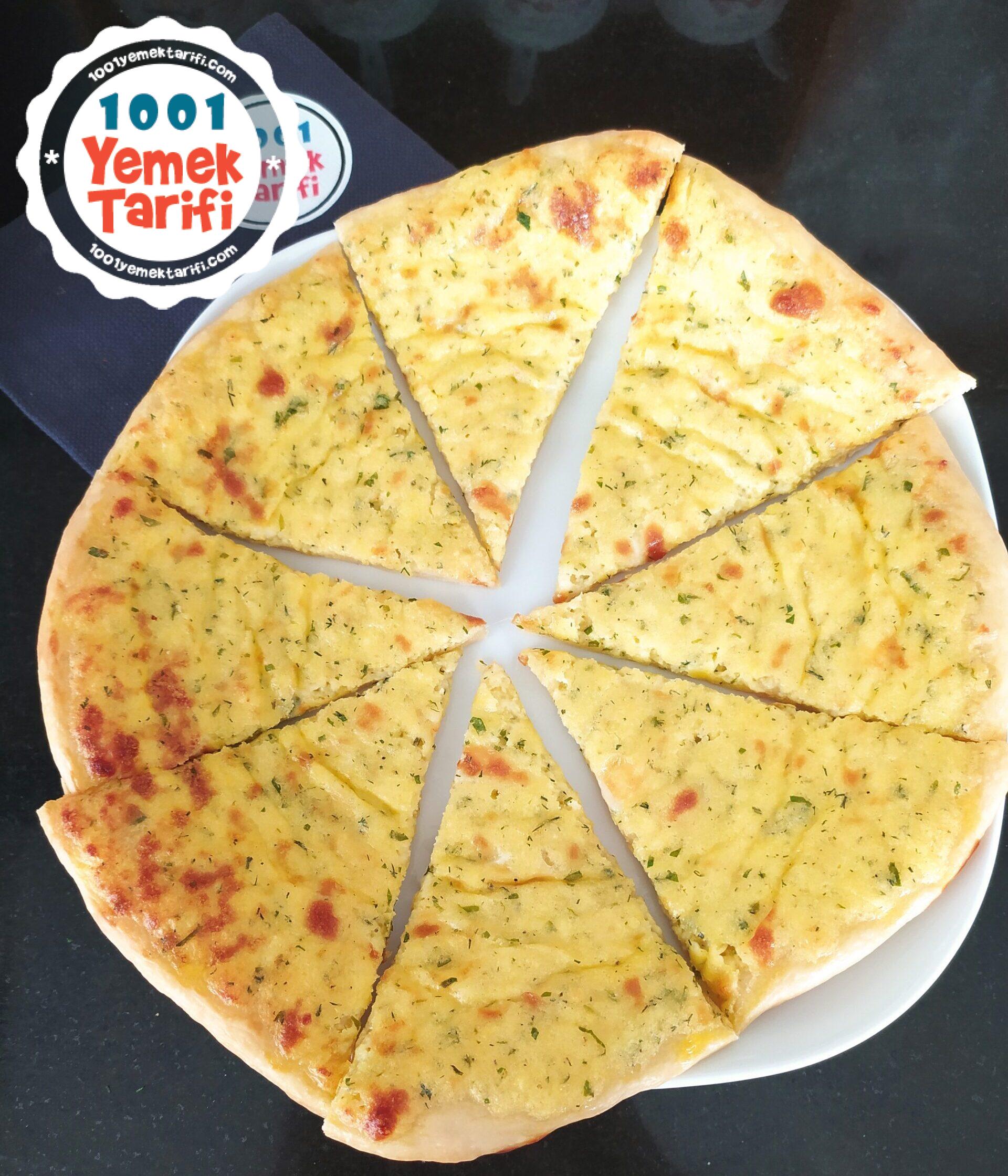 Kahvaltılık Peynirli Pide Tarifi