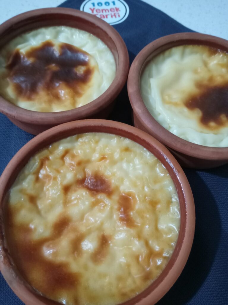 Fırın Sütlaç Tarifi