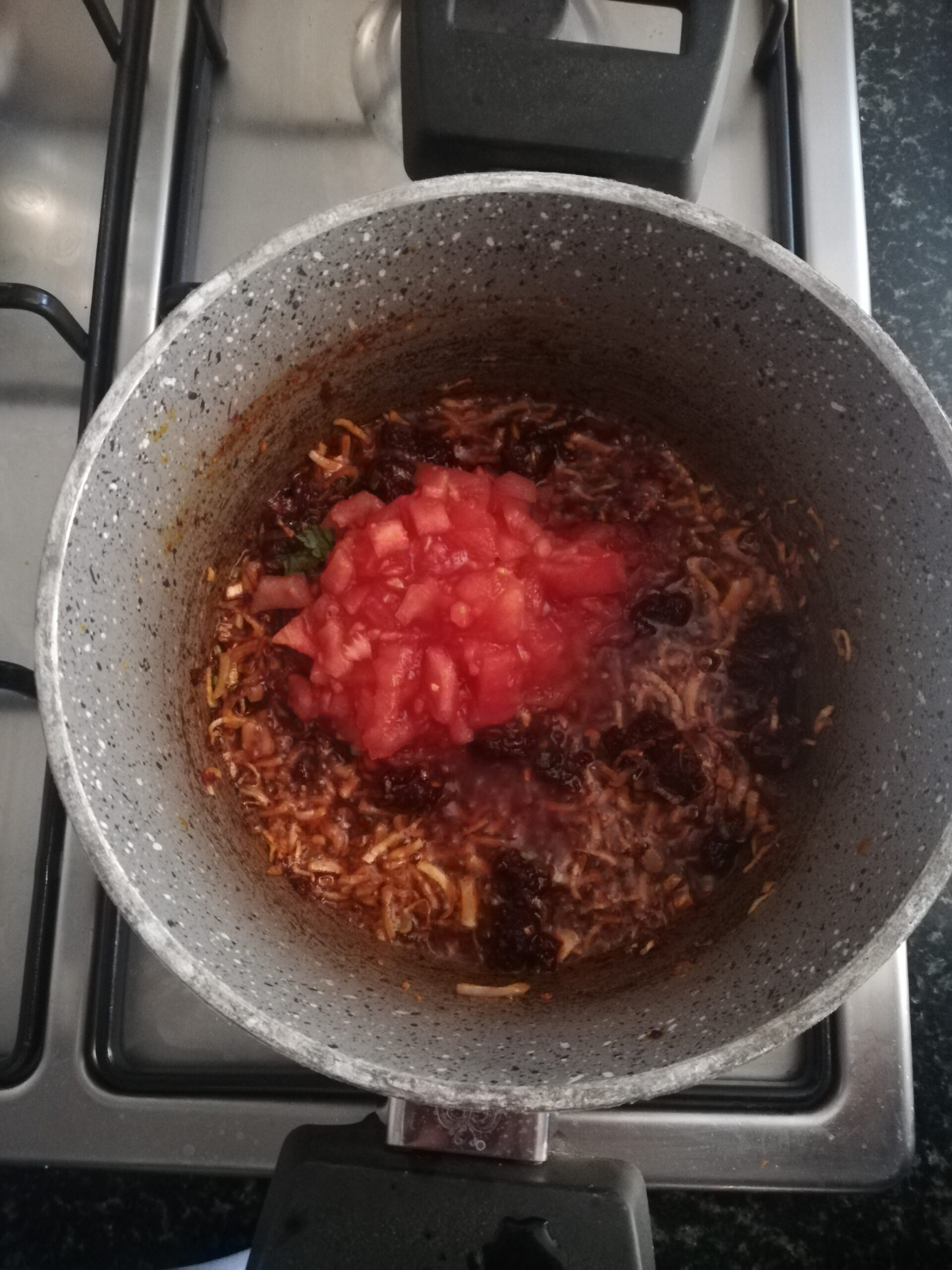 Soslu Spagetti Makarna