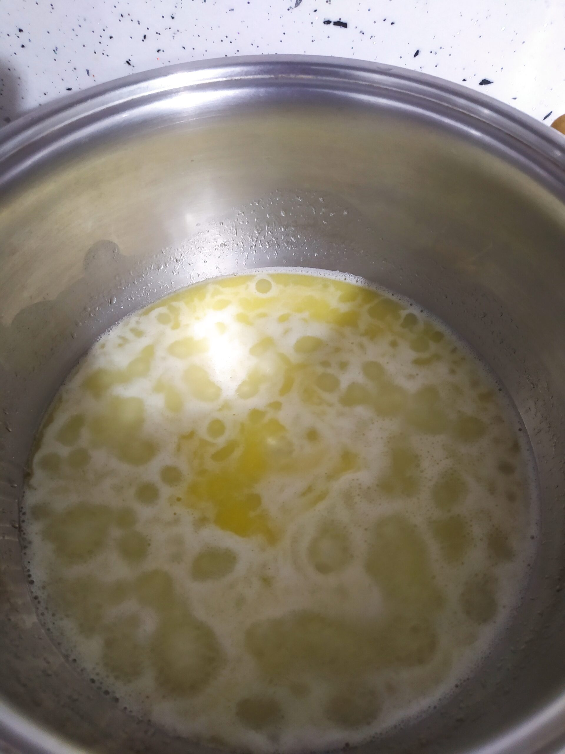 Nefis Ekler Pasta Tarifi