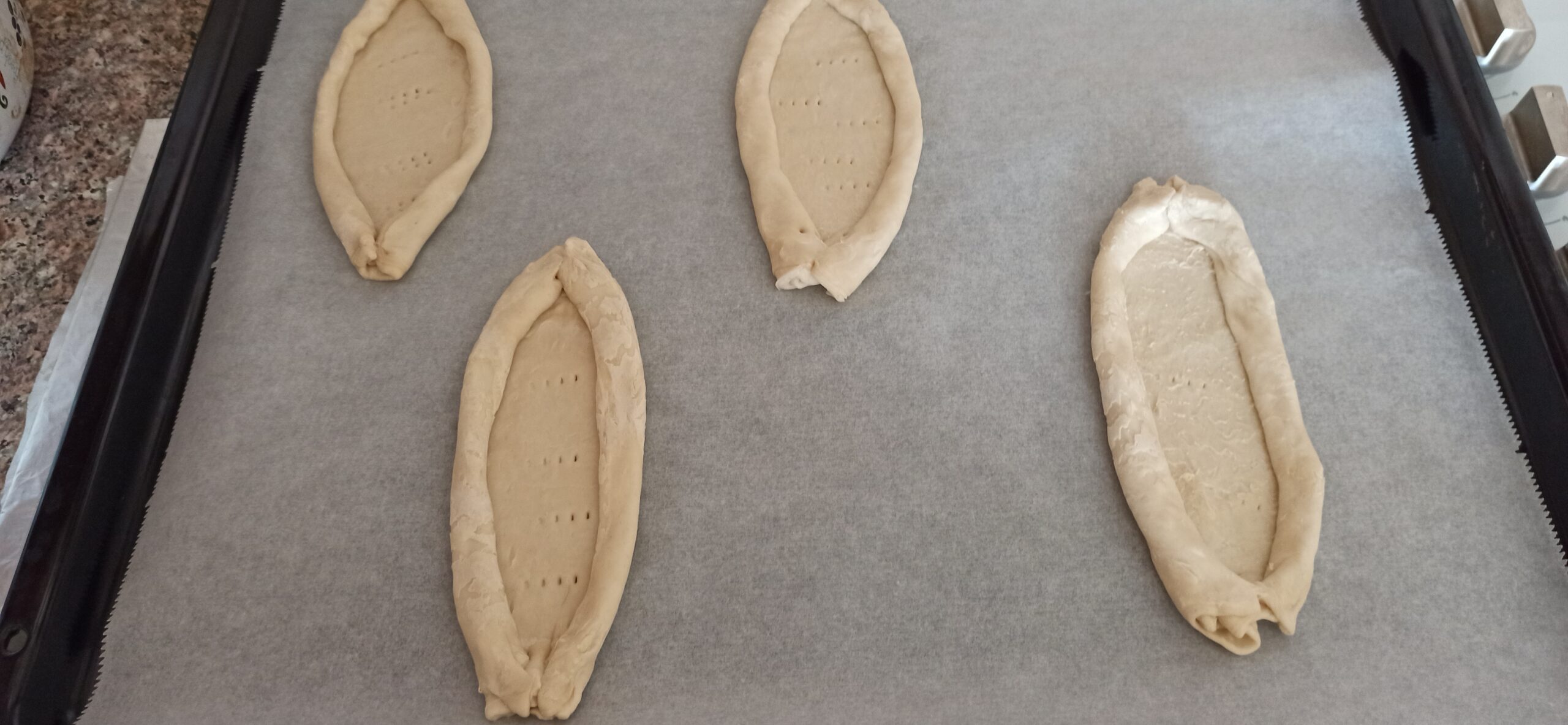 Milföylü Pide yapımı
