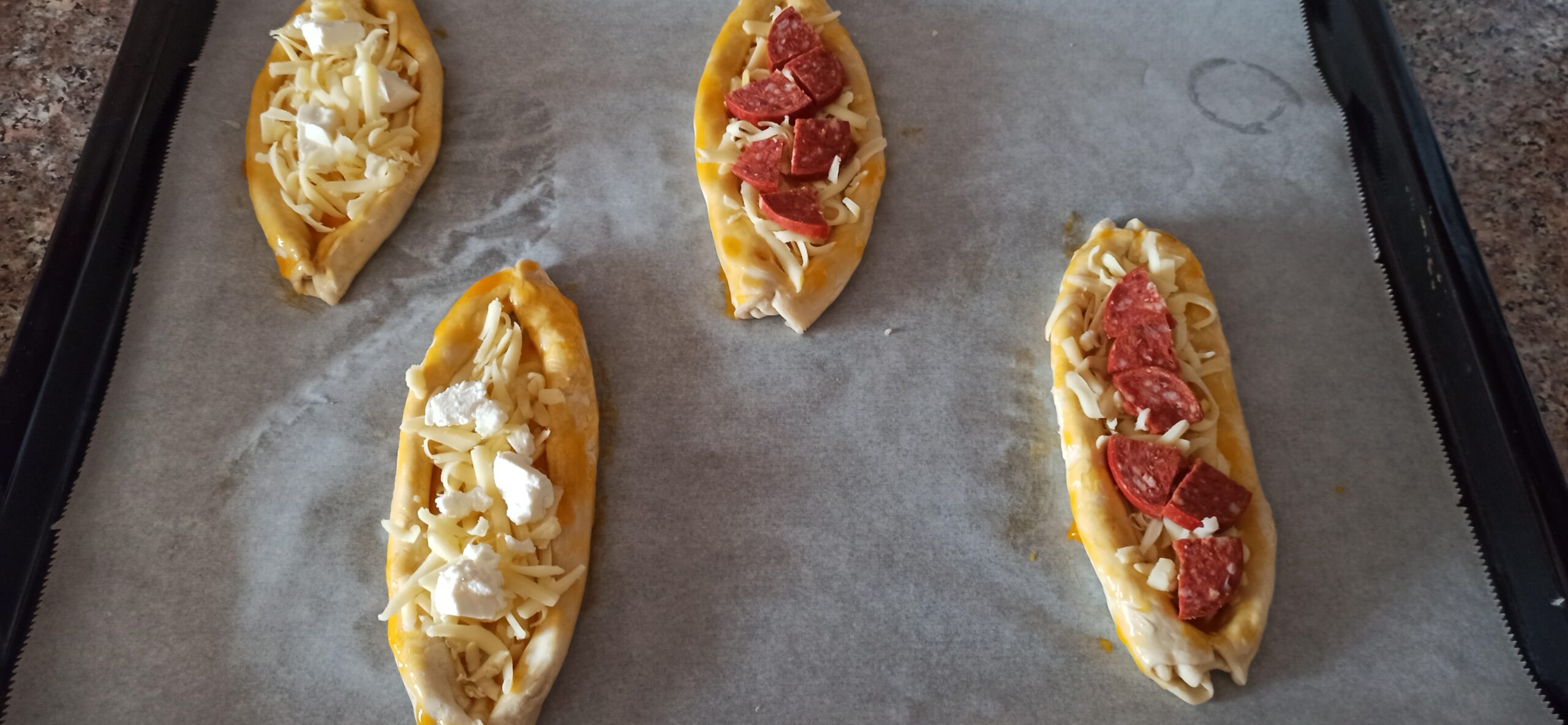 Fırında Milföylü Pide Tarifi