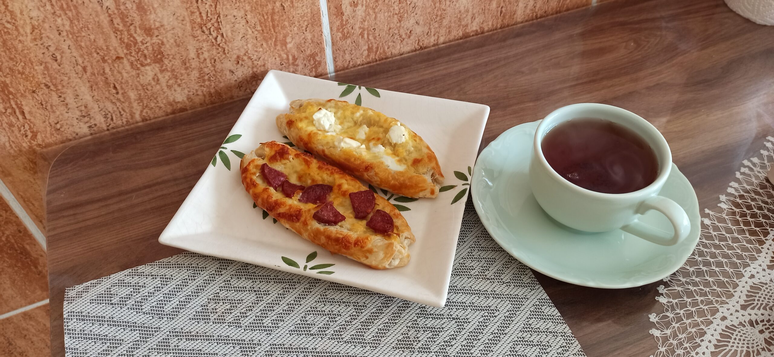 Fırında Milföylü Pide Tarifi