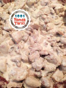 Kremalı Mantarlı Tavuk