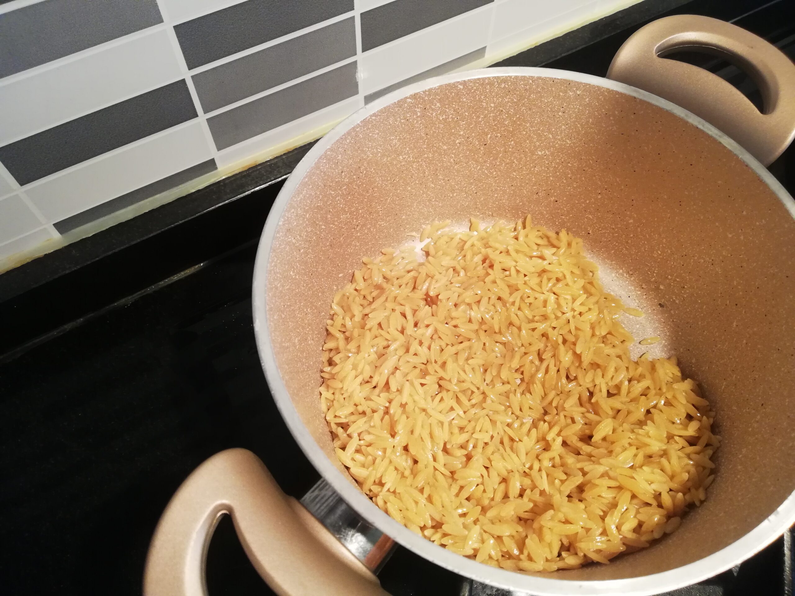 Tavuklu Şehriye Salatası