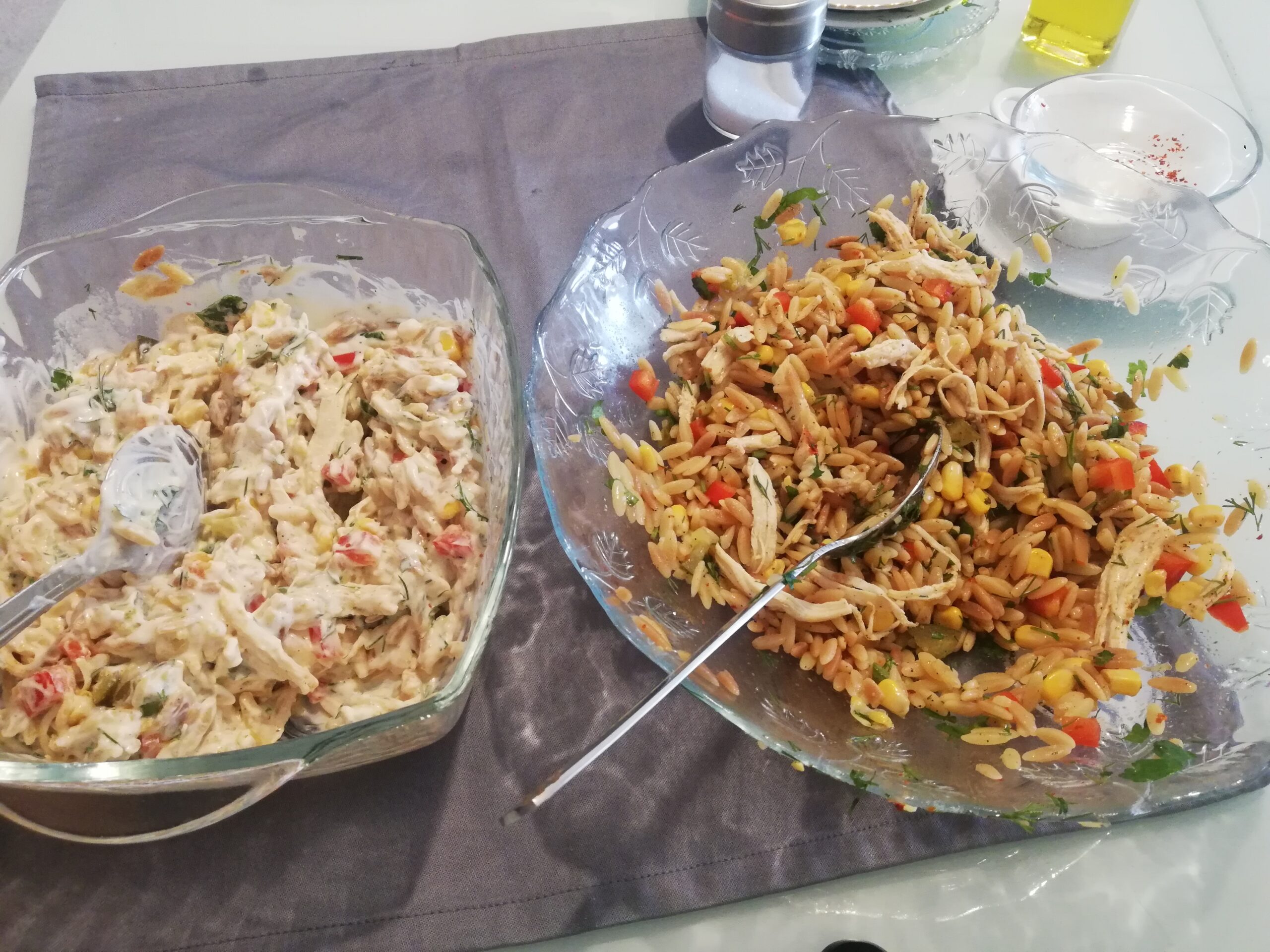 Tavuklu Şehriye Salatası tarifi