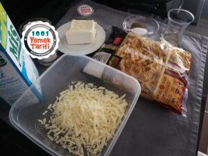 Fırında Beşamel Soslu Makarna