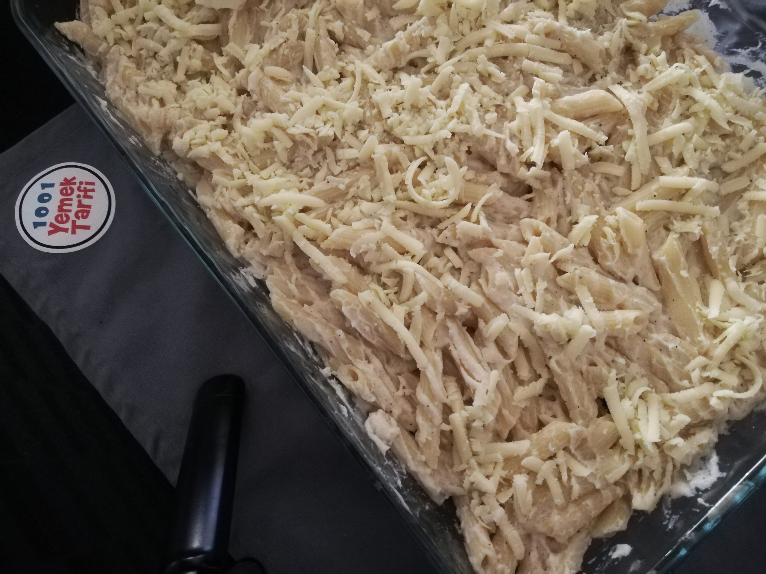 Fırında Beşamel Soslu Makarna Tarifi