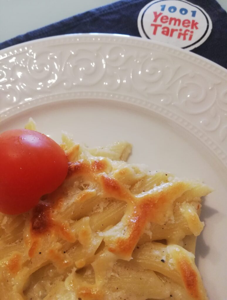 Fırında Beşamel Soslu Makarna Tarifi | Videolu Anlatım