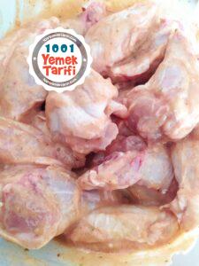 Mangal Tadında Soslu Tavuk Kanat