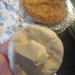Susamlı Peynirli Poğaça Tarifi | Simit Tadında