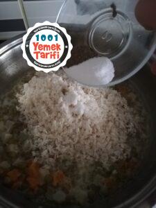 Pirinç Pilavı Nasıl Yapılır?